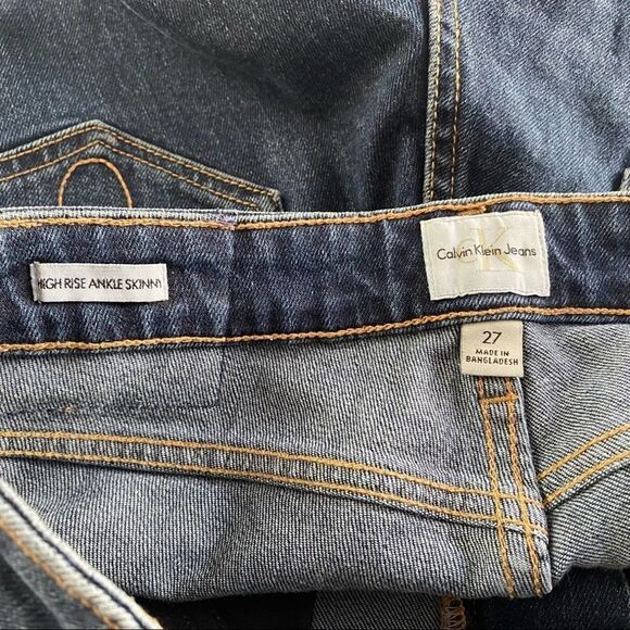 Calvin Klein Cutoff Jean Shorts, Size 27 - Picture 4 of 5